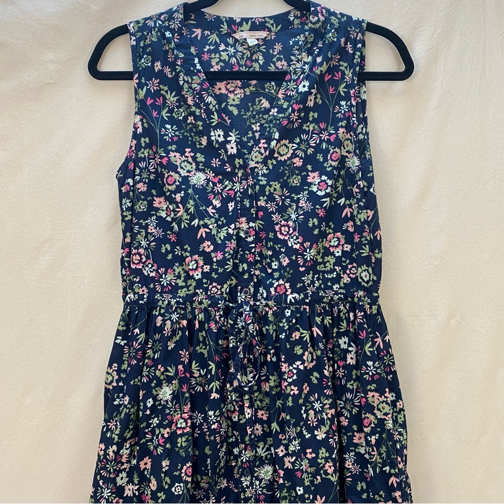 GAP sleeveless cotton navy floral dress w/button front, tie waist, side pockets